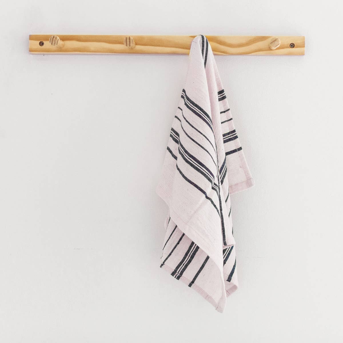 Creative Women - Wholesale Tea Towel - Avery Cotton Tea Towel | Handwoven in Ethiopia5