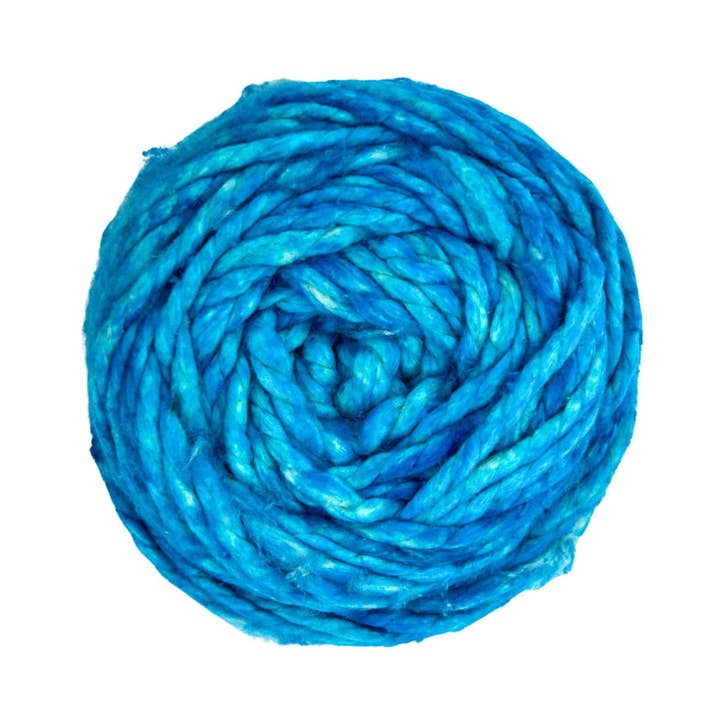 Darn Good Yarn - Wholesale Yarn - Silk Roving Worsted Weight Yarn7