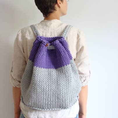 Woolfans - Wholesale Backpack - Women's - Large knit backpack, convertible backpack1