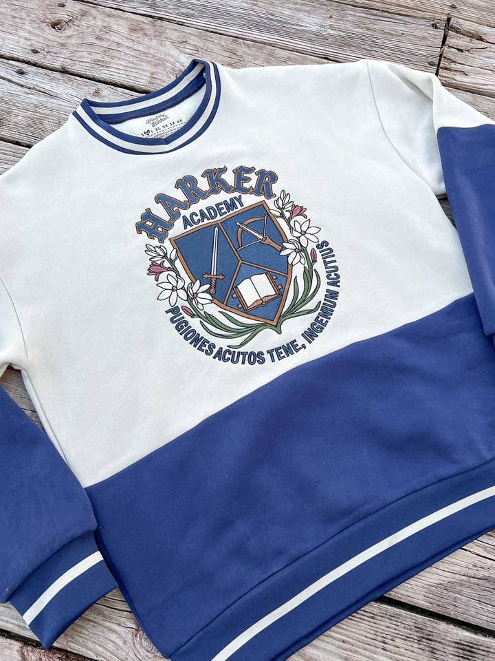 Blissfully Bookish Company - Vente Sweat-shirt – femme - Sweatshirt brodé sous licence officielle de l'Académie Harker6