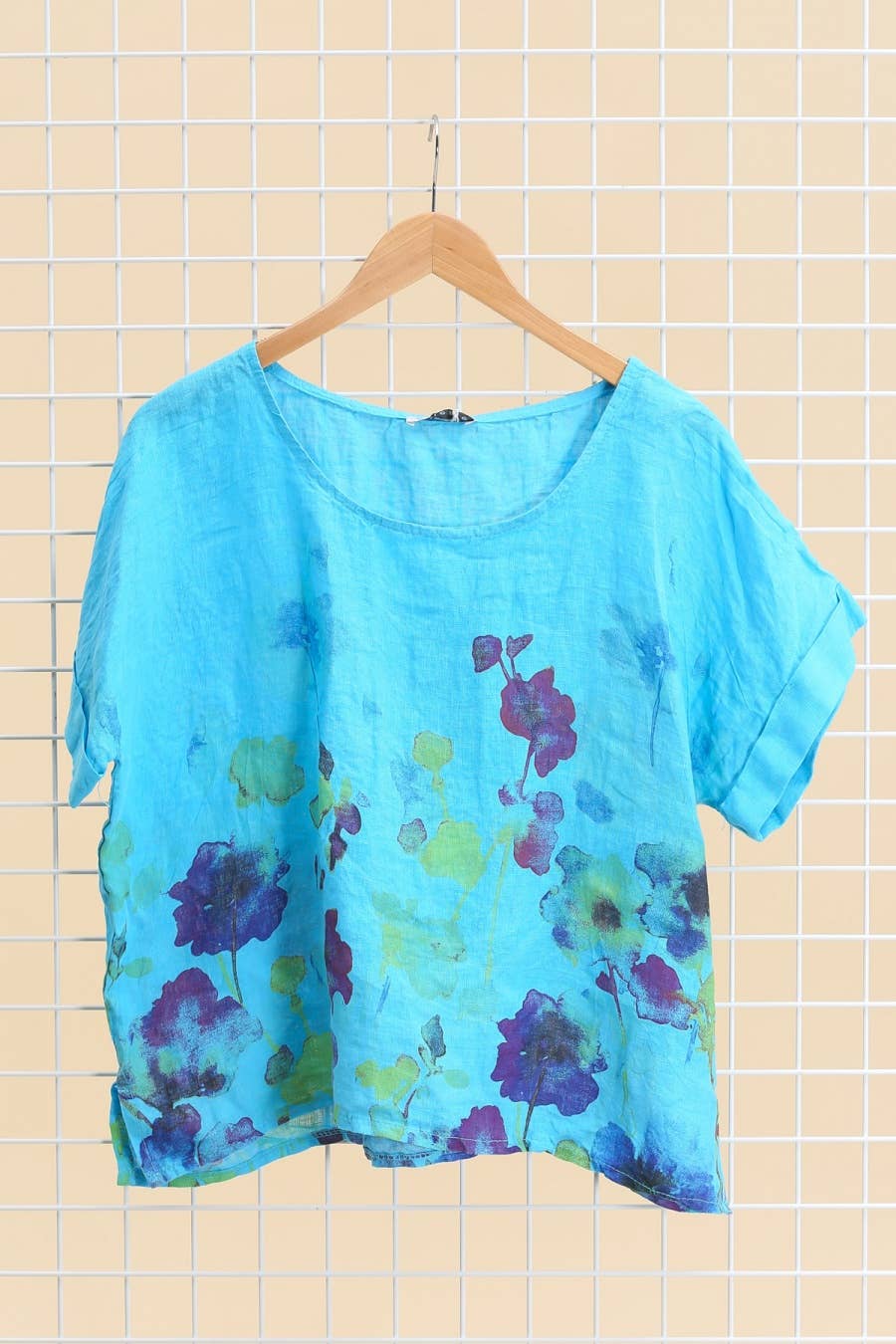 la maison des fibres naturelles – wholesale T-shirt – women's – Round neck printed linen T-shirt 23310 100% LINEN14