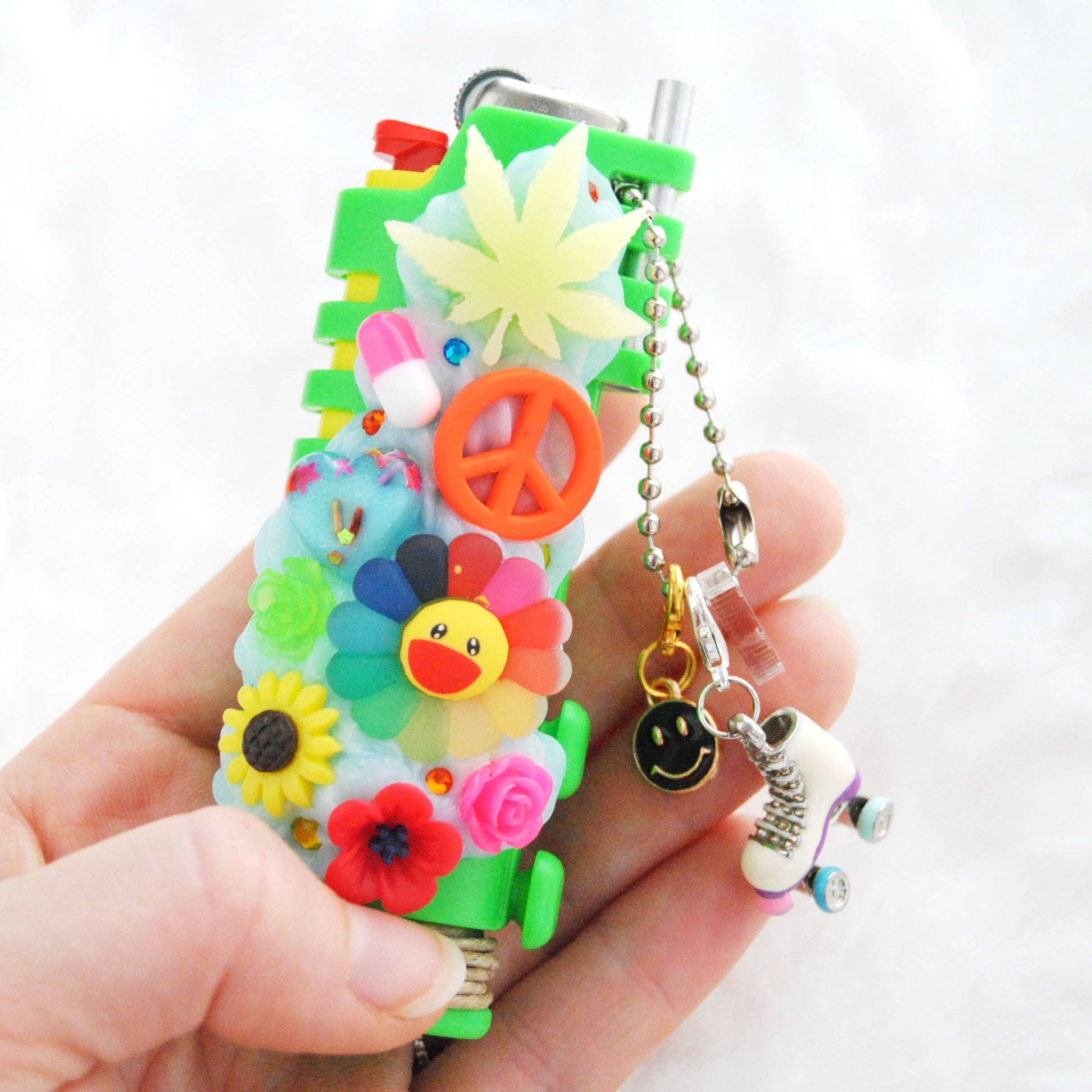 Beauluster - Wholesale Keychain - Unisex - Happy Flower Charm2