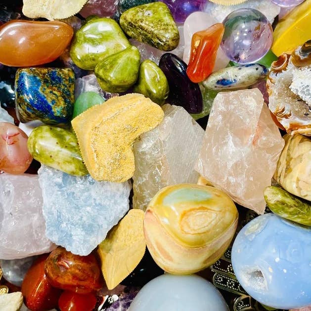 Essential Sage - Wholesale Spiritual Stone/Crystal - Bulk Make Your Own Crystal Confetti