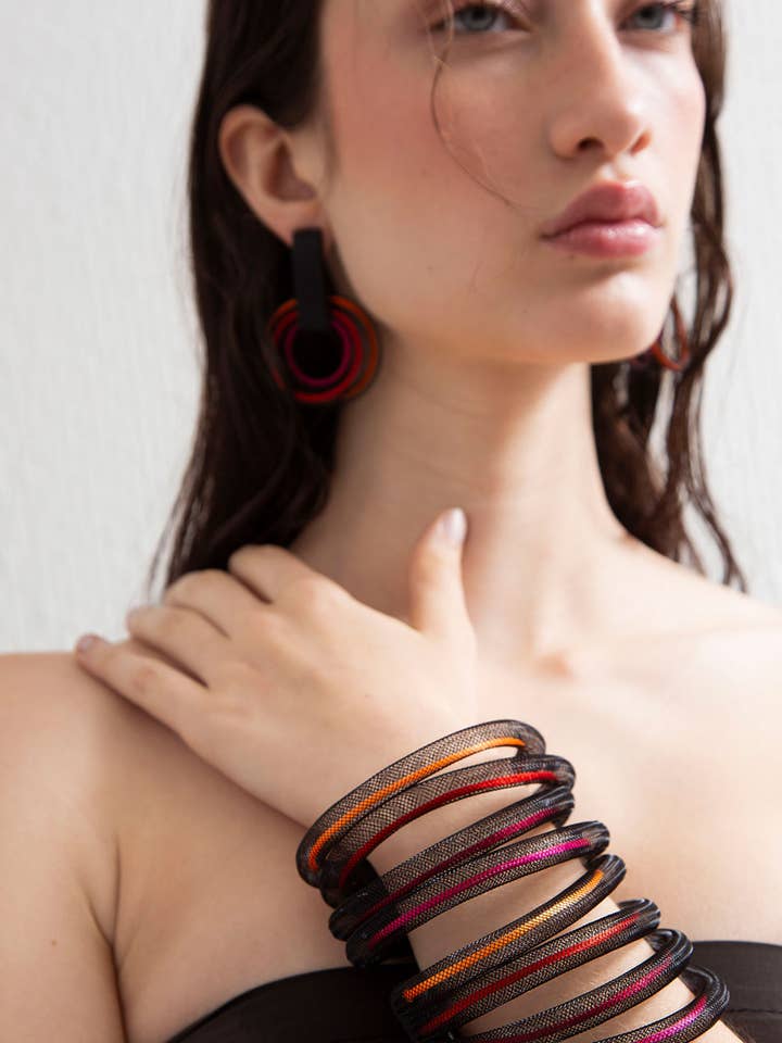 Life Bracelet 4 Layers - Red/Pink* para venta al por mayor de Iskin Sisters