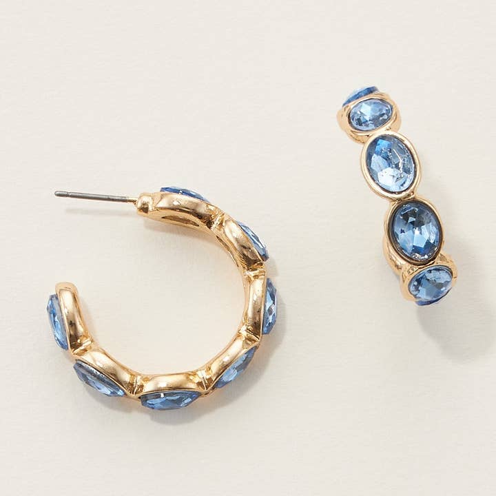 orecchini con frange in strass colorati collegati per la vendita all'ingrosso da parte di Lilla Haven