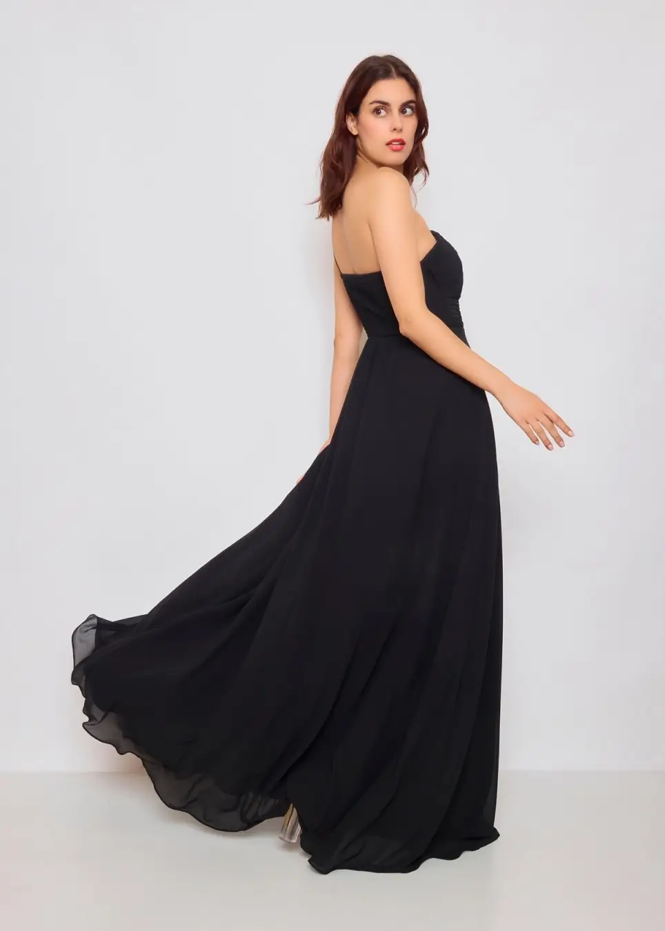 Eva & Lola - Epsilonn - Wholesale Gown - Women's - Long dress with slit at the thighs - R138624