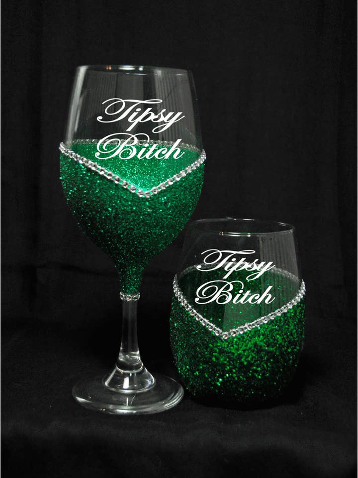 Tipsy Bitch – Copo de Vinho com Purpurina (The Bitch Collection) por atacado de WineyBitches.Co