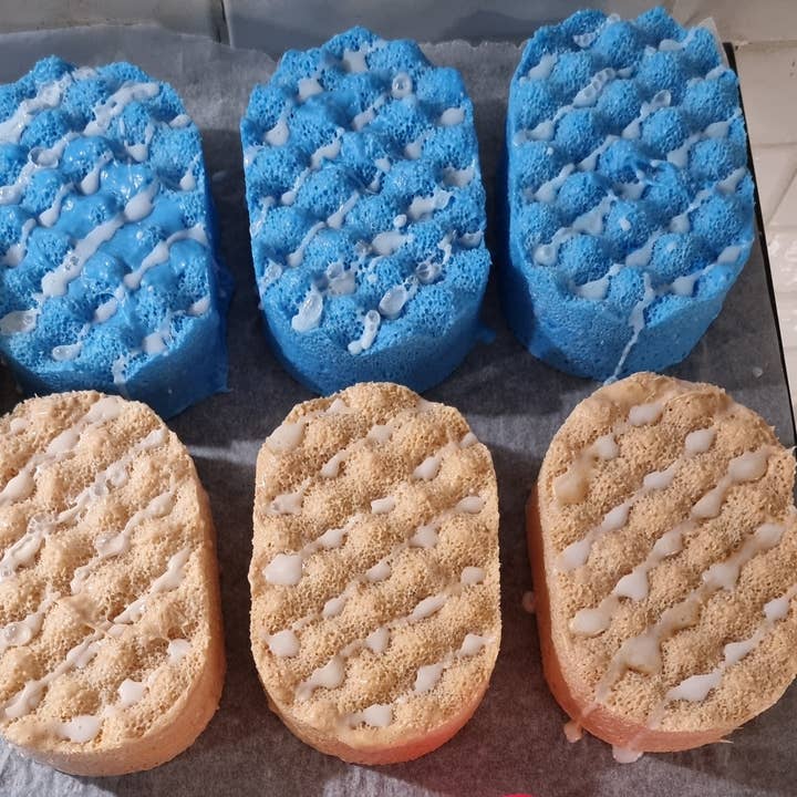 Exfoliating Soap Sponges Dupe Fragrances/  Éponge Exfoliante for wholesale by De Unique Fragrance