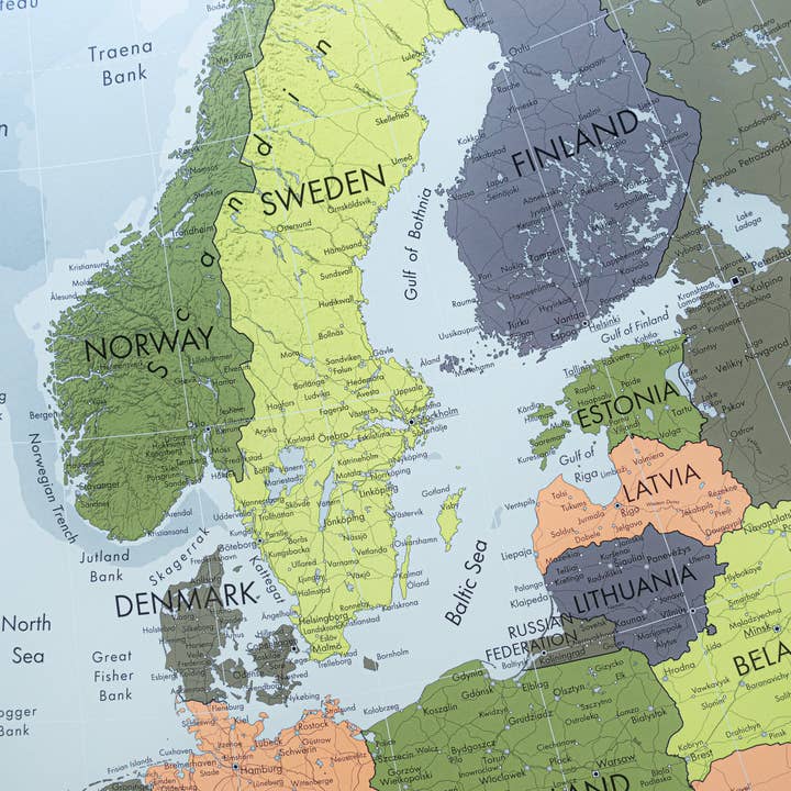 Zitrone, Orange, Distel, Khaki EUROPA-WANDKARTE für den Großhandel auf Faire6