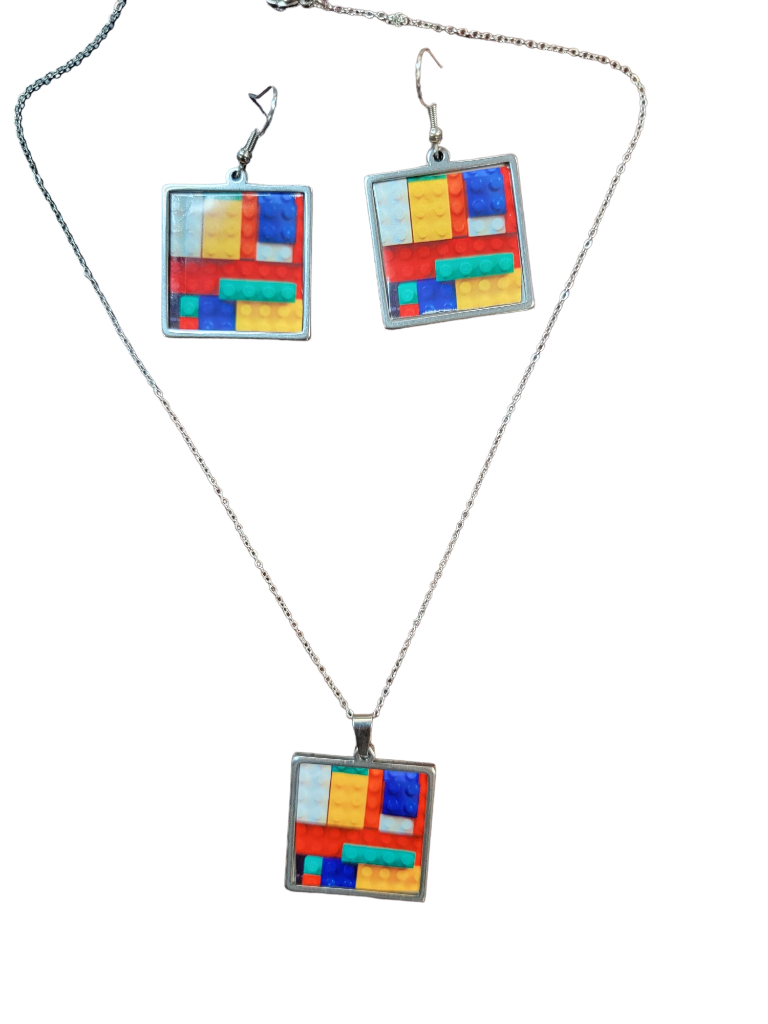 Ciao Bella Jewelry Inc – wholesale Hänge-/berlockhalsband – Square Custom hänge halsband på Multi-Strand Cord4