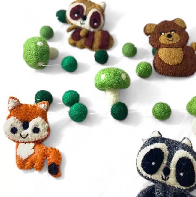 Ganesh Himal Trading - Wholesale Bunting/Garland - Felt Forest Animal Garland0