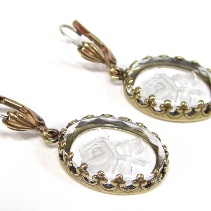 Romantische Rosen Ohrhänger Vintage Glas Handmade für den Großhandel von SoHo Schmuckmanufaktur