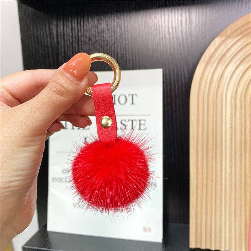 FurDecoration – Großhandel Schlüsselanhänger – Damen – Schlüsselanhänger aus flauschigem Nerzfell in Kugelform für Autoschlüsseltasche1