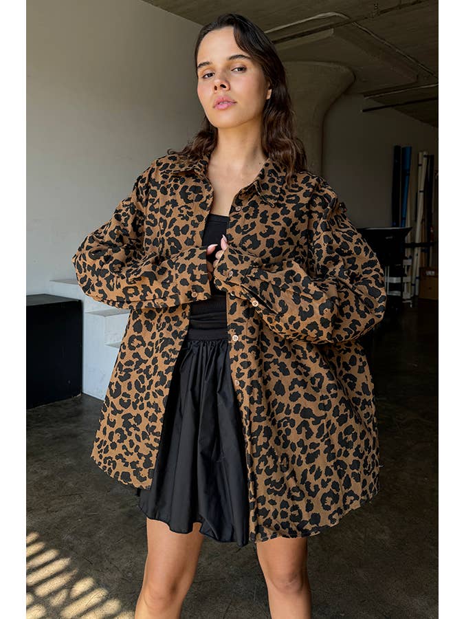 Brun Skjortejakke med twill leopardprint med knap for engroshandel på Faire