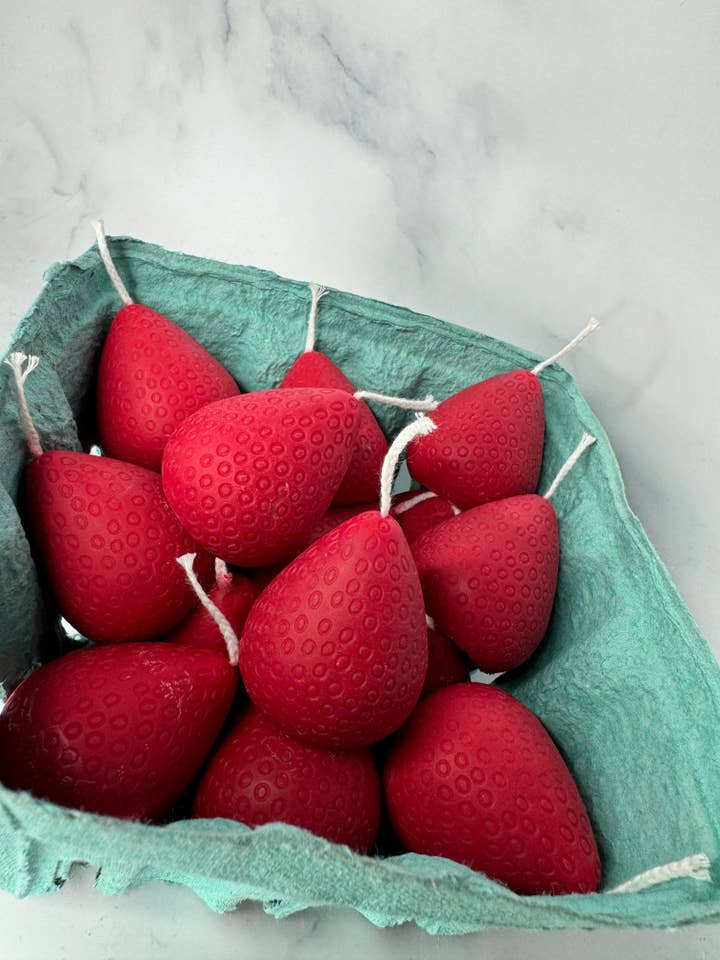 Jordgubbsljus för wholesale av LitwLilit