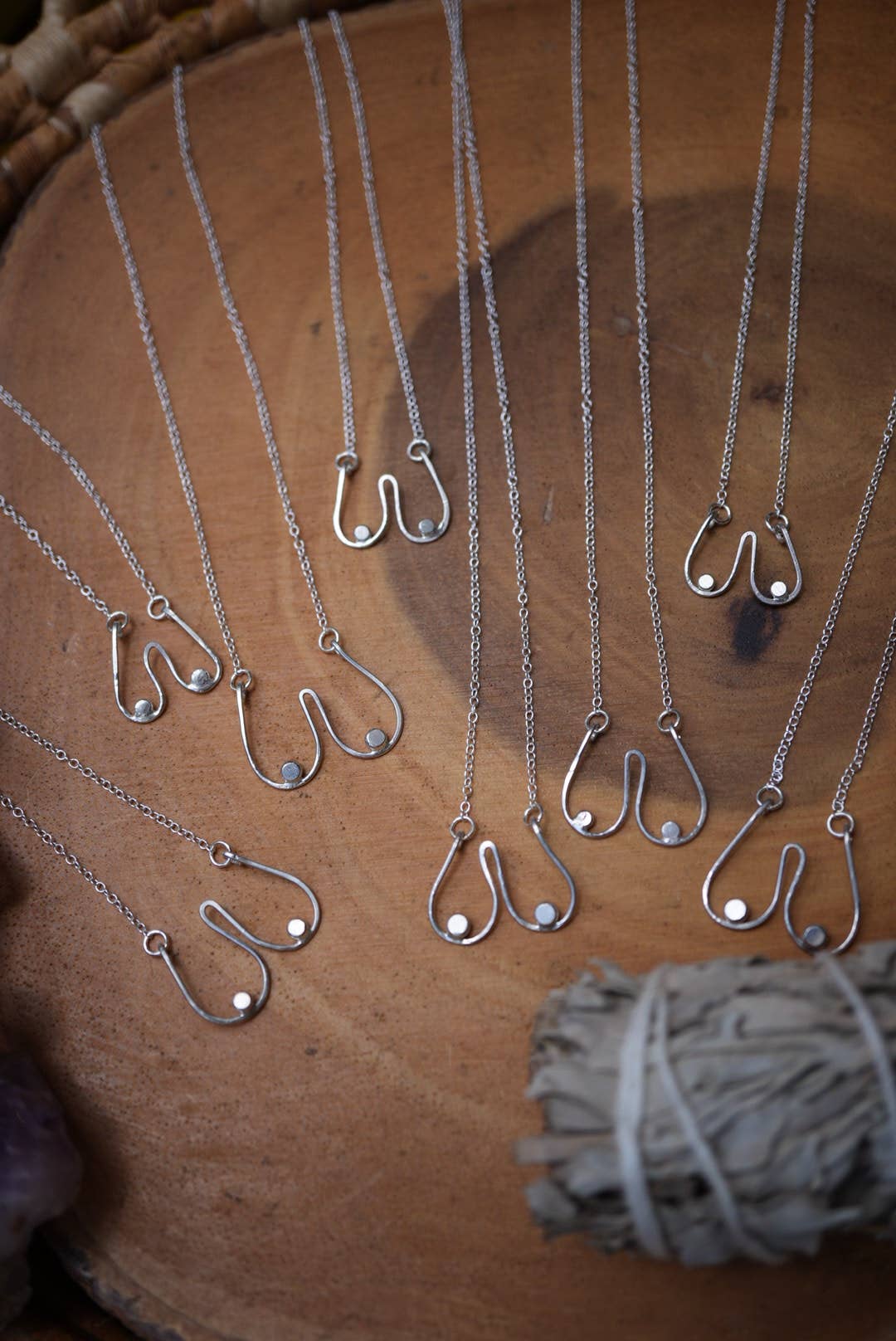 Daddy Daughter Jewelry - Vendita all'ingrosso Collana con ciondolo/pendaglio - Collana Boobie in argento sterling || Collana a forma di seno || Gioiello femminista4