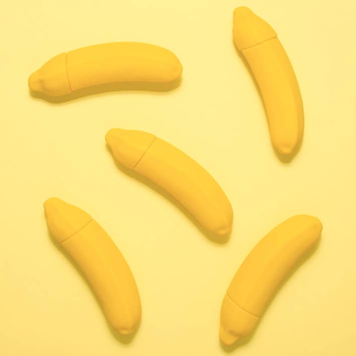 Emojibator - Wholesale Sex Toy - Banana Emojibator2