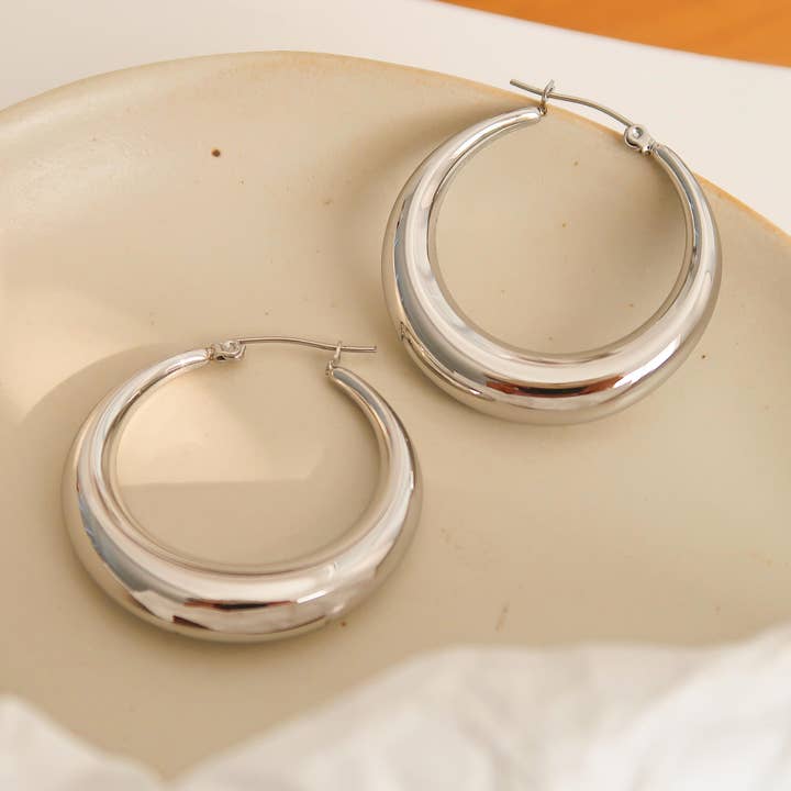 Flânerie by MAIQ - Wholesale Hoop Earrings - Galene Non-Tarnish Classic Large Hoop Earring