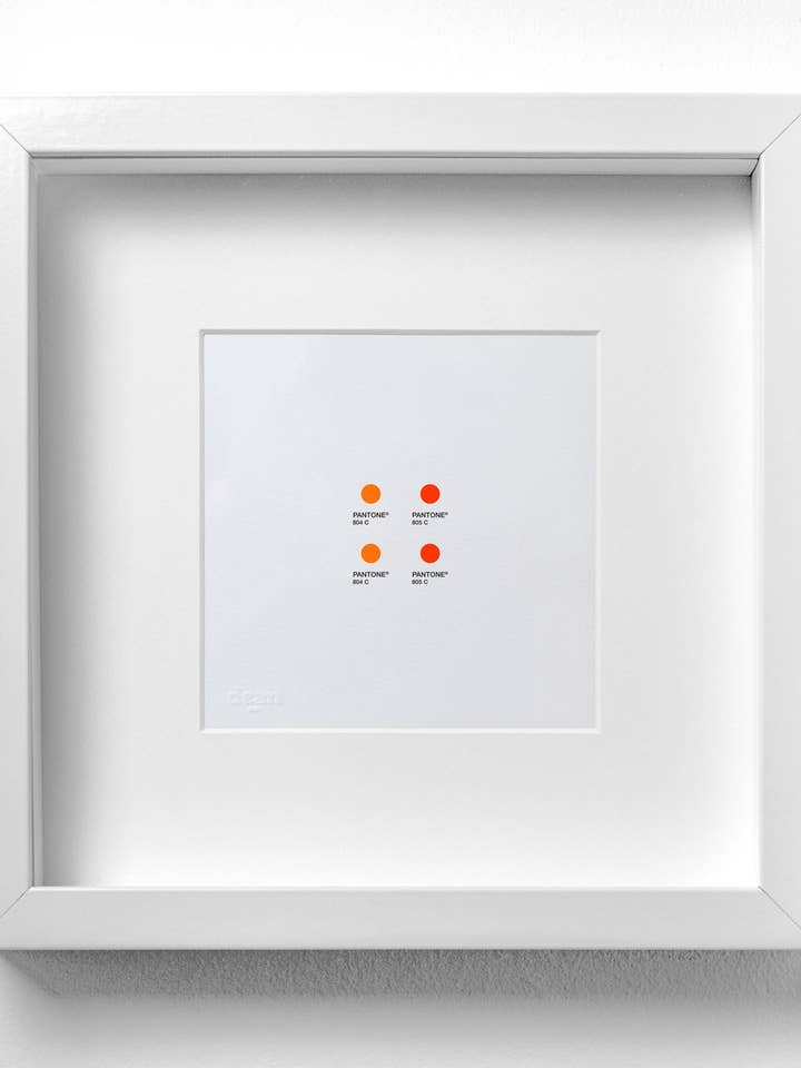 Édition Pantone Orange pour la vente par dean