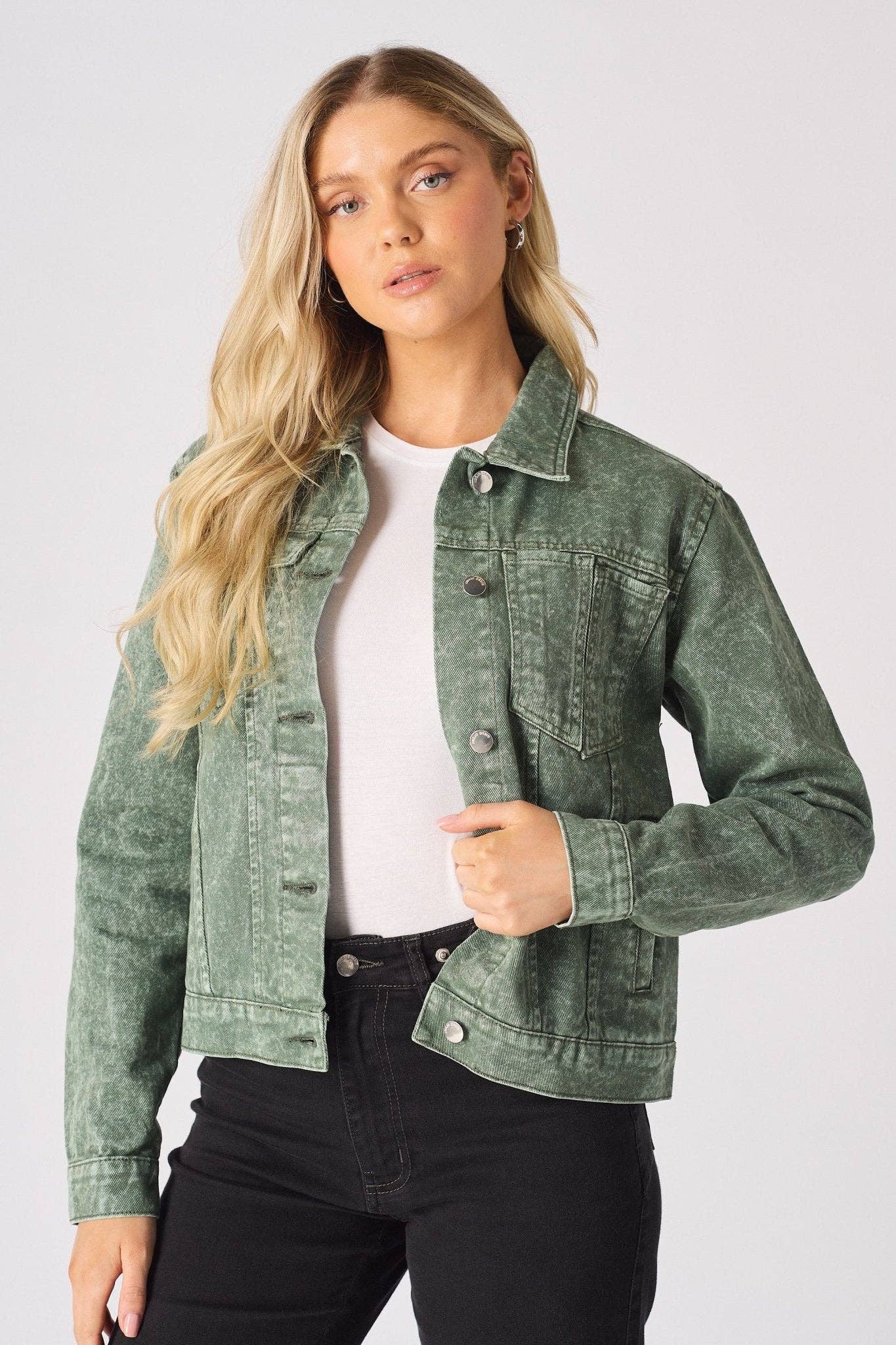 JMOJO UK Limited – wholesale Denim jacket – Women's – Sage Denim Trucker Jacket – Pearl Green8