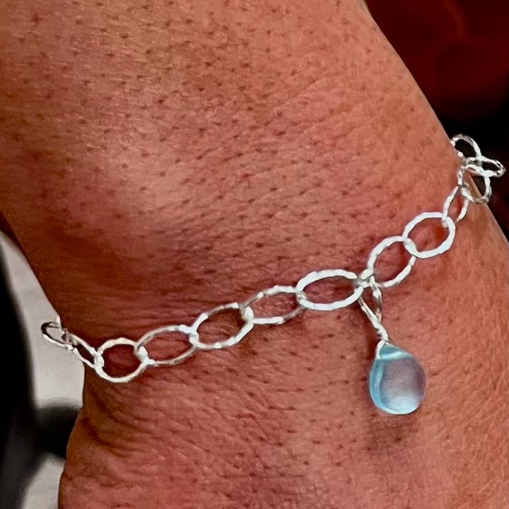 Diamond Cut Hammered Oval Chain Bracelet Sterling and other Purchase Wholesale bara boheme. Free Returns & Net 60 Terms on Faire trending on Faire.