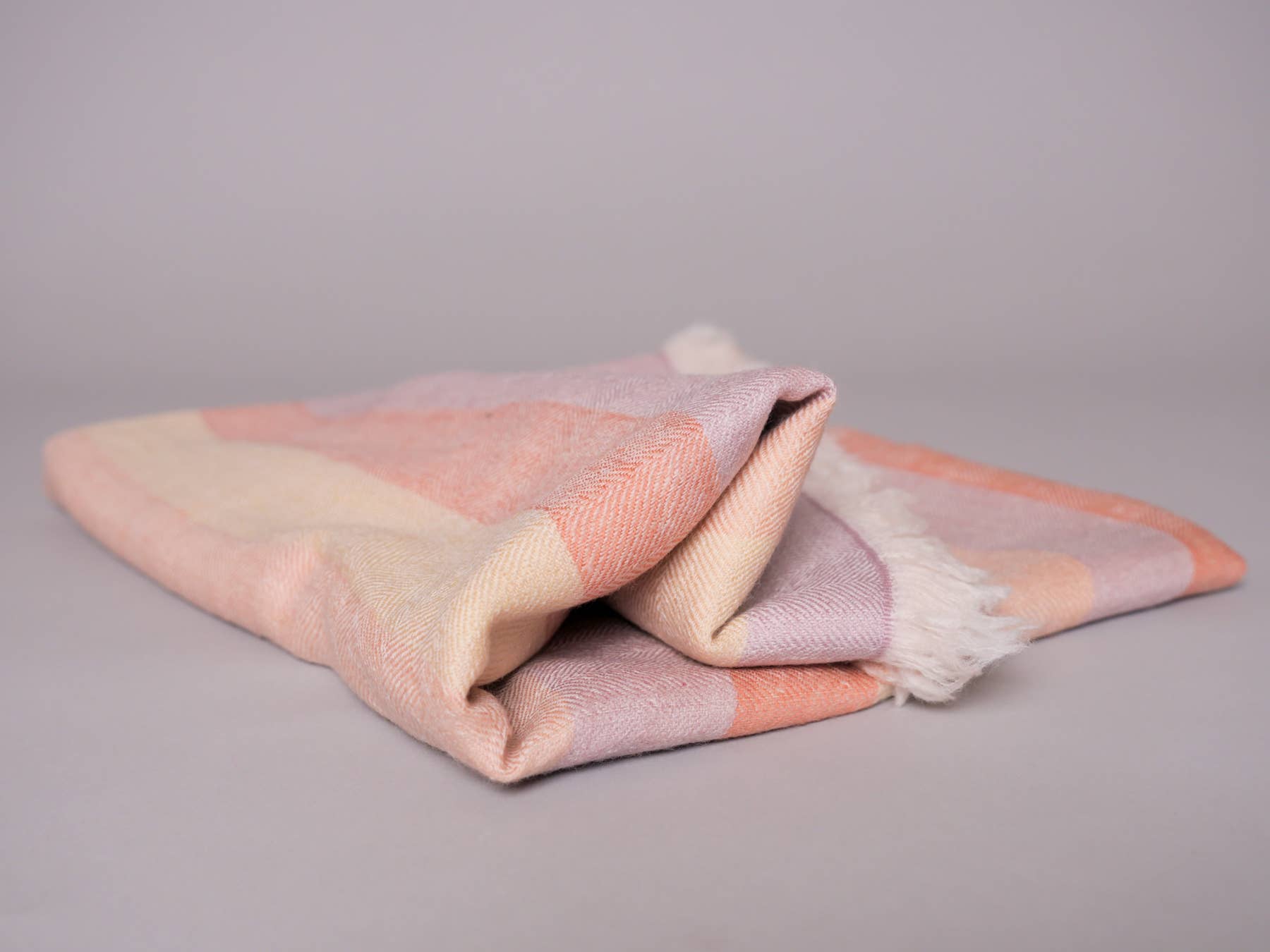 Storie - Wholesale Scarf - Women's - Himalaya Sunset, hand loomed fine cashmere wool scarf1