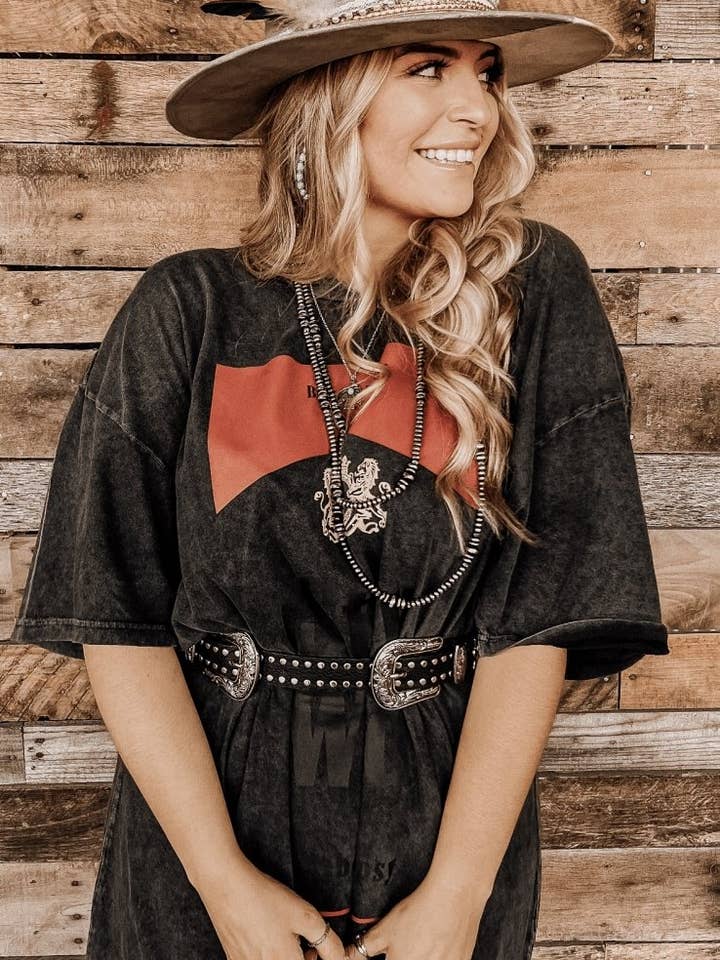 THE BEVEL LABEL - Wholesale T-Shirt (Graphic) - Women's - Charcoal Stay Wild T Shirt Dress9