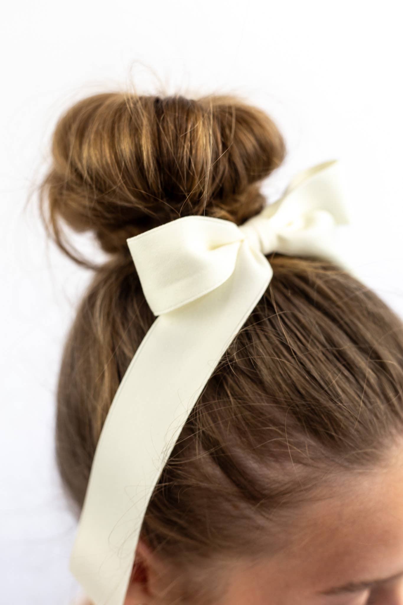 Grace & Grandeur - Wholesale Hair Bow - Women's - Medium Matte Satin Hair Bow Barrette | Florence Bow13