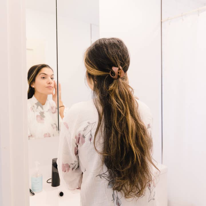 Axcessorize – Großhandel Haarclip – Damen – Große Haarklammer. Brötchenclip aus Acetat9