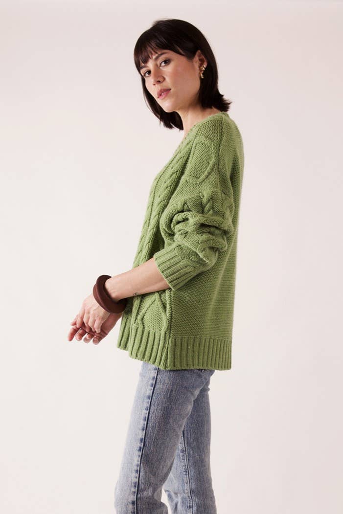 JULIA PARIS - Wholesale Knit Sweater - Women's - Oversized twisted knit V-neck sweater in wool blend3
