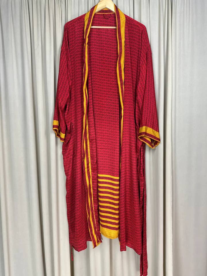 Recycle Silk Women Kimono Boho House Robe Beach Spa Cover up for wholesale by The Eastern Loom