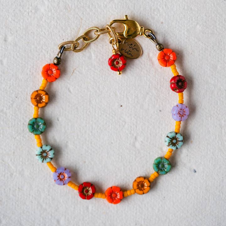 Flower Power | Daisy Chain Glass Flower Bead Bracelet for wholesale by Bella Vita Jewelry