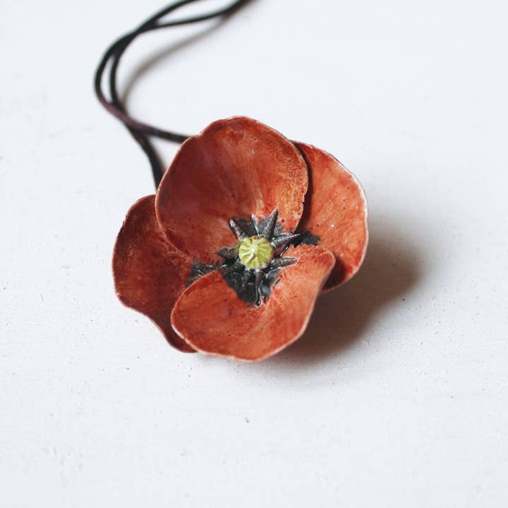 "Poppy" necklace in stoneware for wholesale by L'Officina