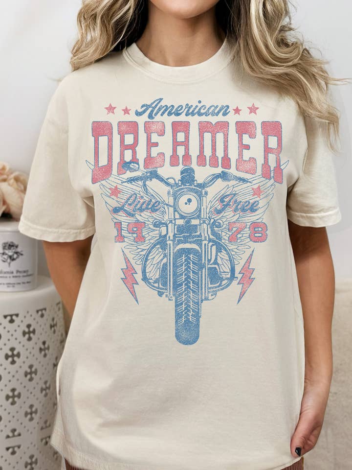 BT1459 T American Dreamer en direct gratuitement pour la vente par BouTeeQue Closet