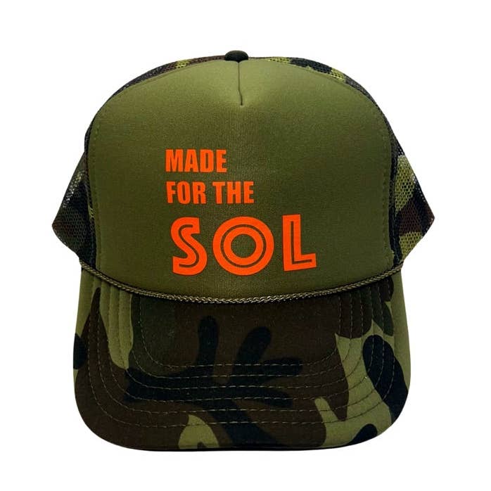 LAVET TIL SOL Trucker Hat for engroshandel hos Moliko LLC.