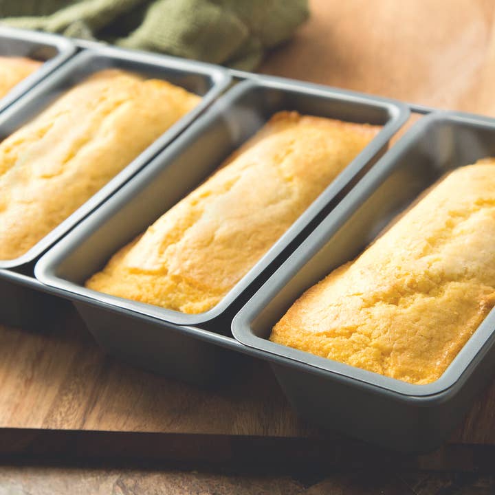 Fox Run Brands - Vente Moules à pain - Moule à pain Fox Run Linked, lot de 4, gris, 6,5 pouces x 14,5 pouces x 2 pouces1