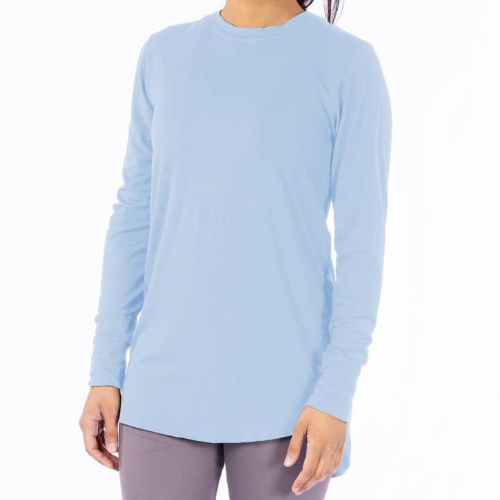 Izza Active - Wholesale Athletic Top - Women's - Bamboo Soft Casual Top | Long Shirt1
