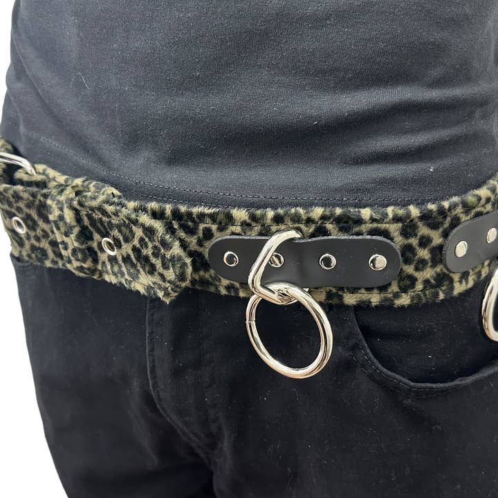 Funk Plus – wholesale Bälte - Dam – BT114L-GRÖNT LUDDIGT LEOPARD BONDAGE BÄLTE1
