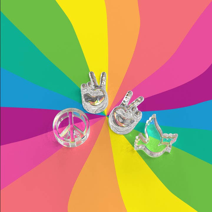 Peace ice cube tray for wholesale by MAGS