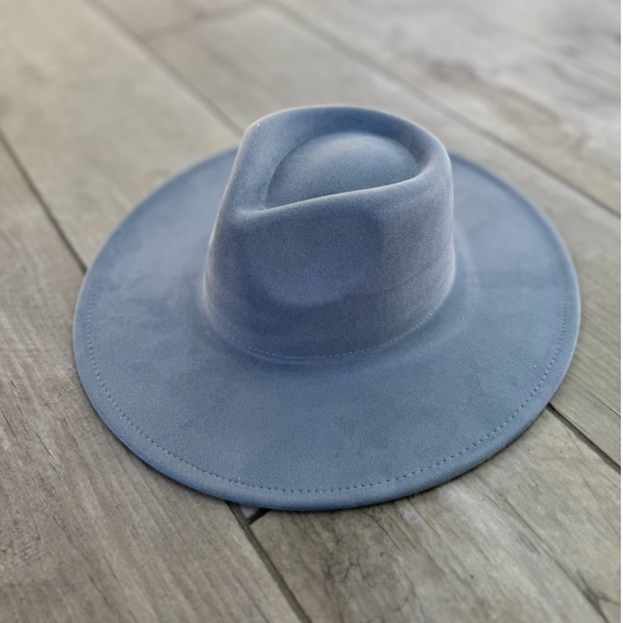 Queens INC - Wholesale Fedora - Women's - 🤎 Vegan Suede Wide Brim Rancher Hat – Unisex, 4" Flat Brim10