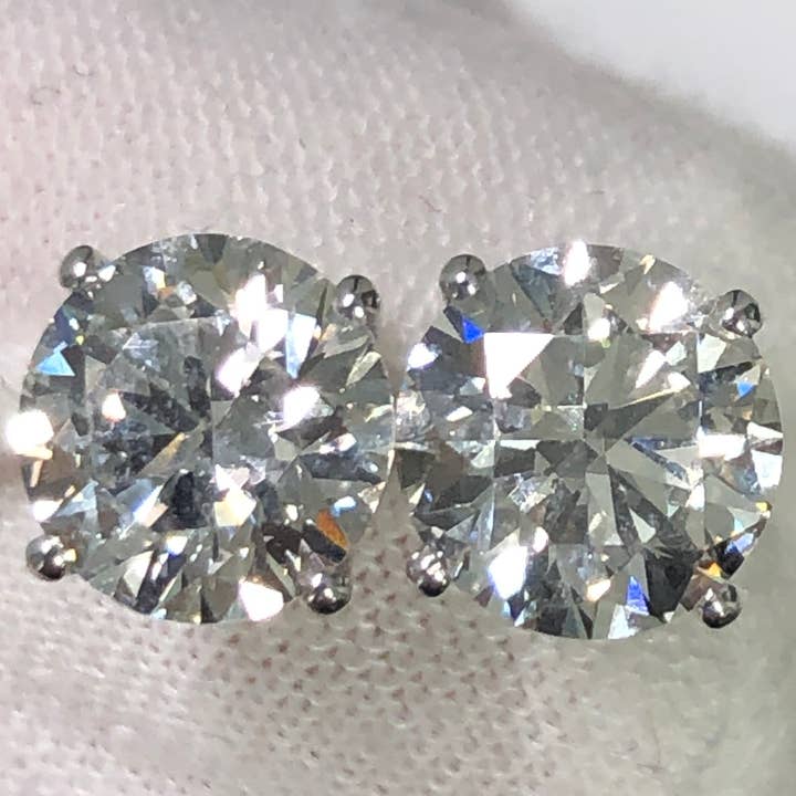 Lifetime Jewelers – wholesale Solitärörhängen – 3 ct laboratorieodlade diamantörhängen i briljantslipad rund solitärrond, 14k vitguld1