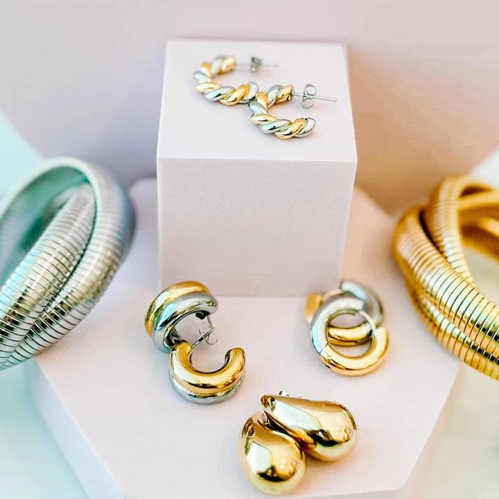 Golden Thread - Wholesale Hoop Earrings - Gold Silver Twist Hoops2