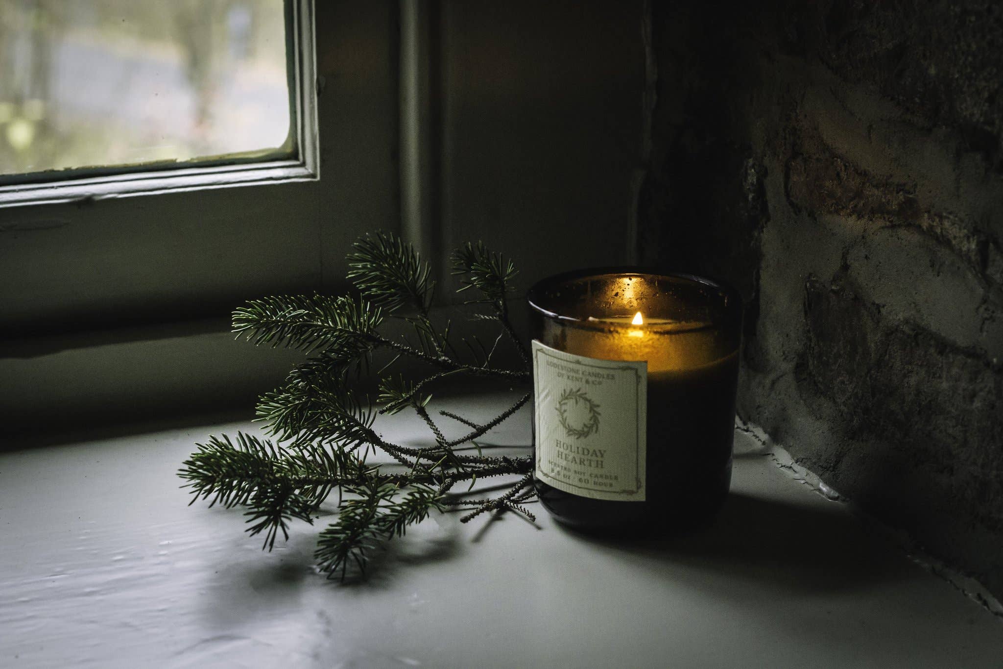 Lodestone Candles | Luxury Soy Candles - Wholesale Jar/Filled Candle - Holiday Hearth I Luxury Soy Candle