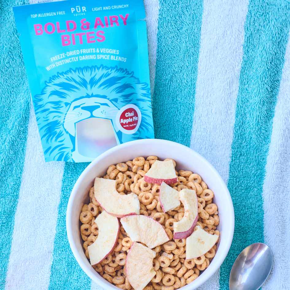 PUR Spices - Wholesale Fruit Snacks - Bold & Airy Bites - Chai Apple Pie Freeze Dried Snacks3