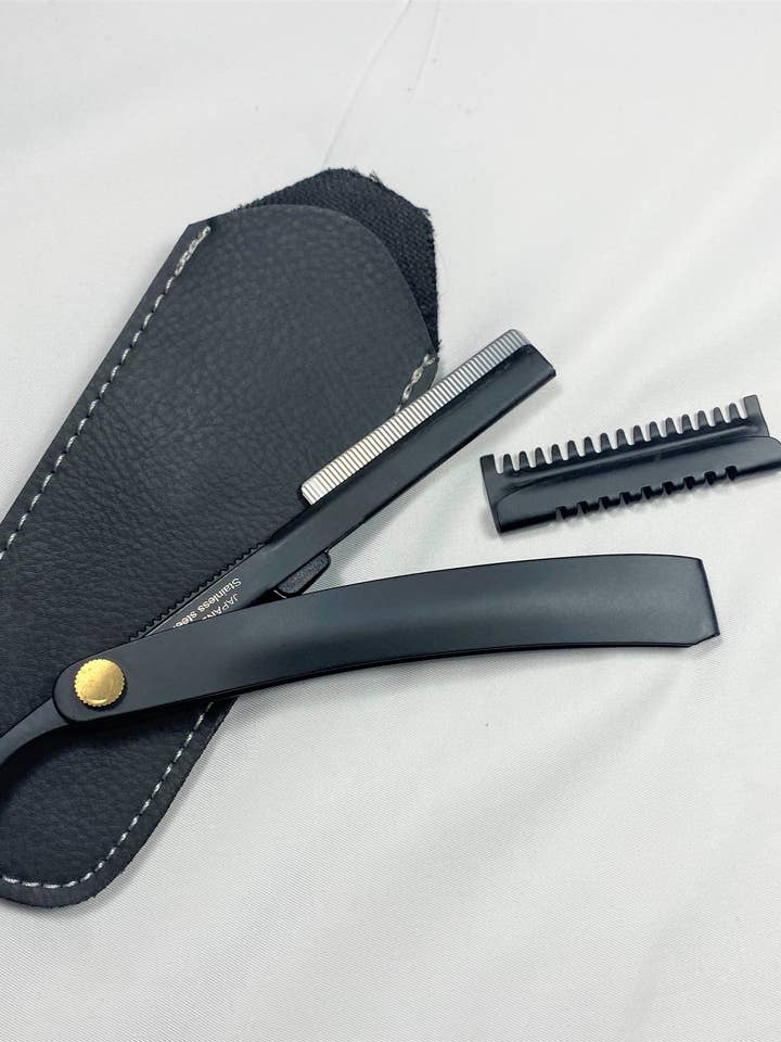 Barbers Razor for wholesale by MAYA Cosmetics