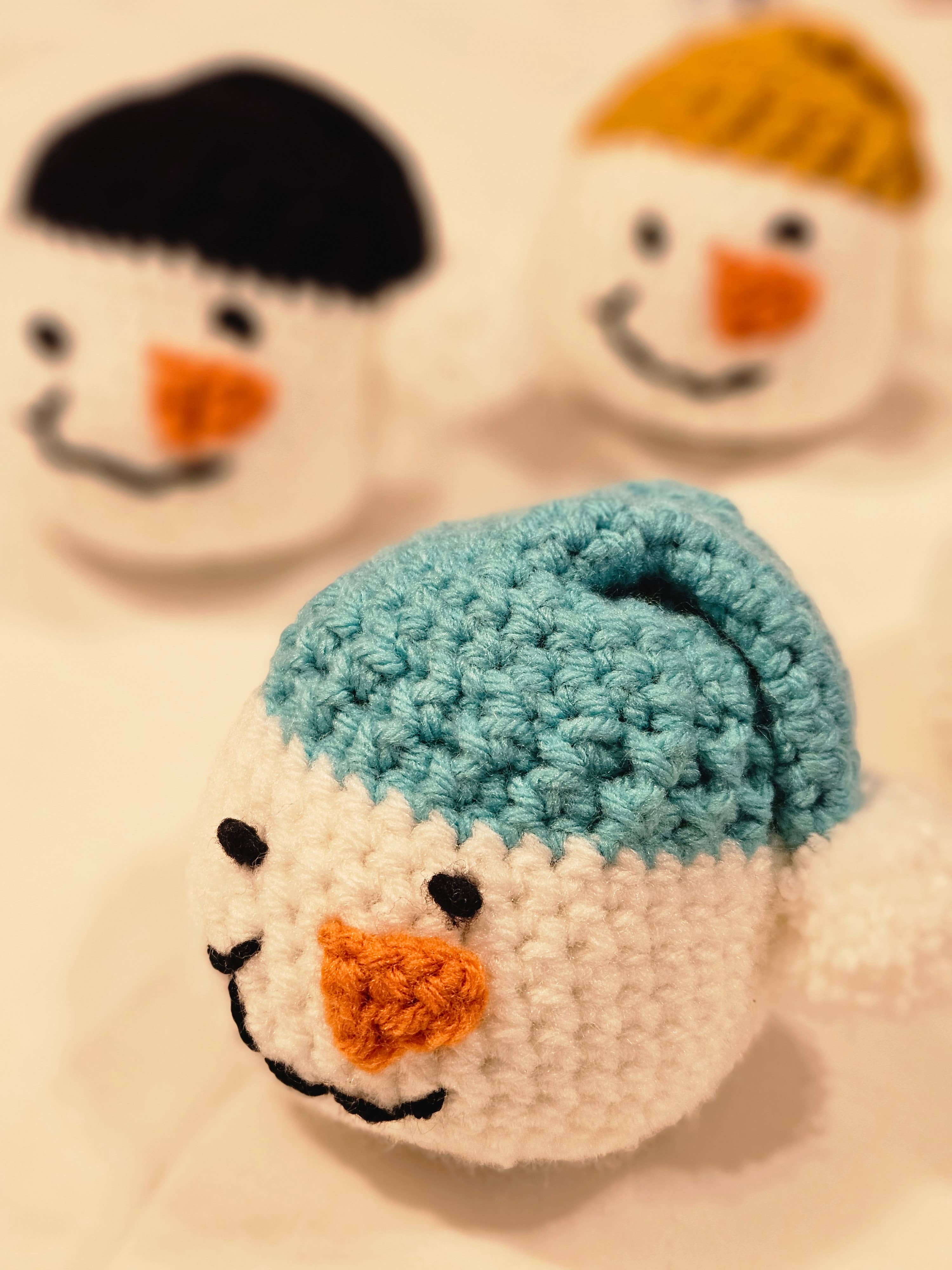 Roots Spice – Großhandel Weihnachtsschmuck – Handgefertigter Schneemann (6er-Pack) — Hergestellt in den USA5