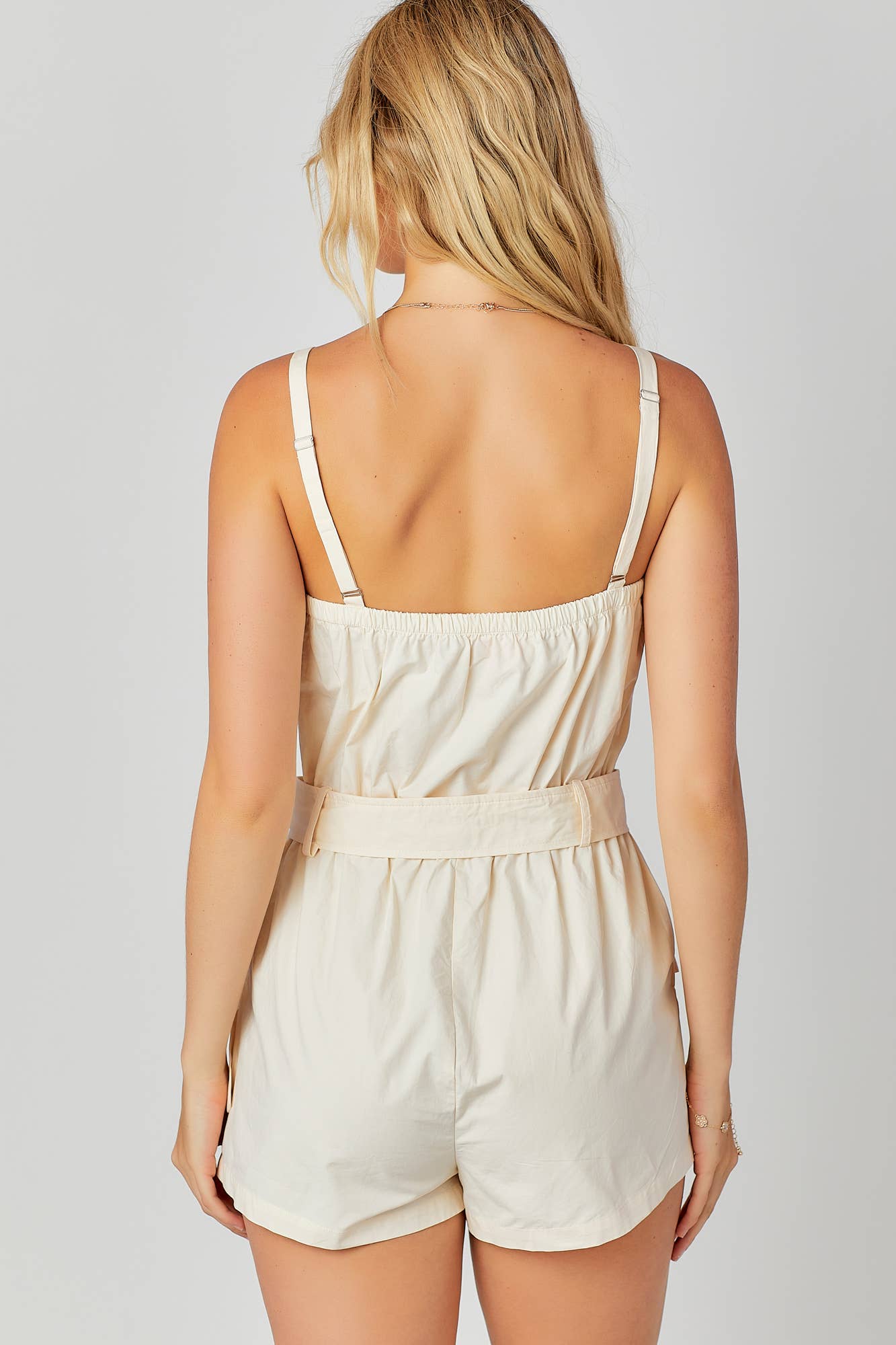 BABY PINK – Großhandel Romper – Damen – Romper mit gerafftem Banddetail13