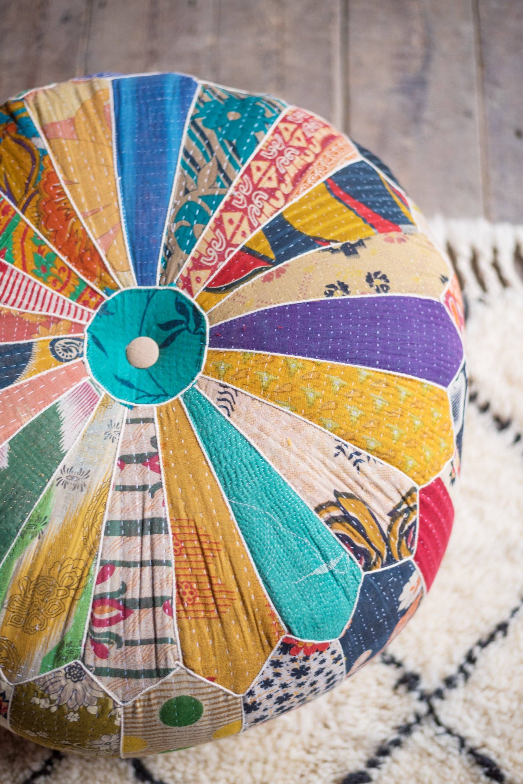 Ian Snow Ltd – wholesale Sittpuff – Vintage tygpumpa-puff5