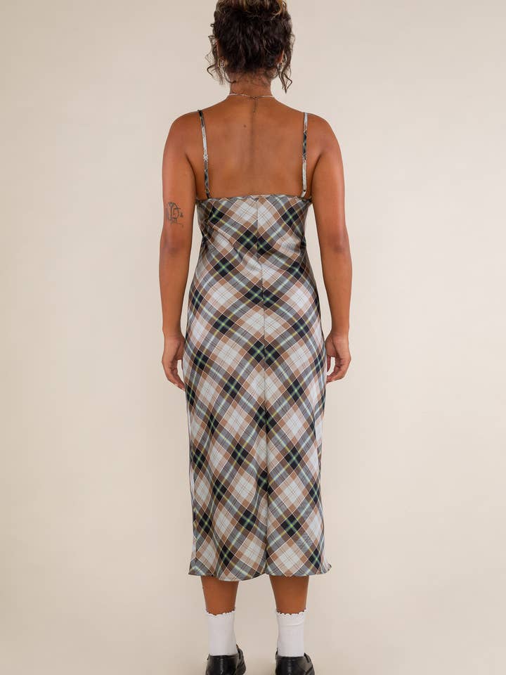 Taupe/negro/multi Vestido Slip Mabel de venta al por mayor en Faire2