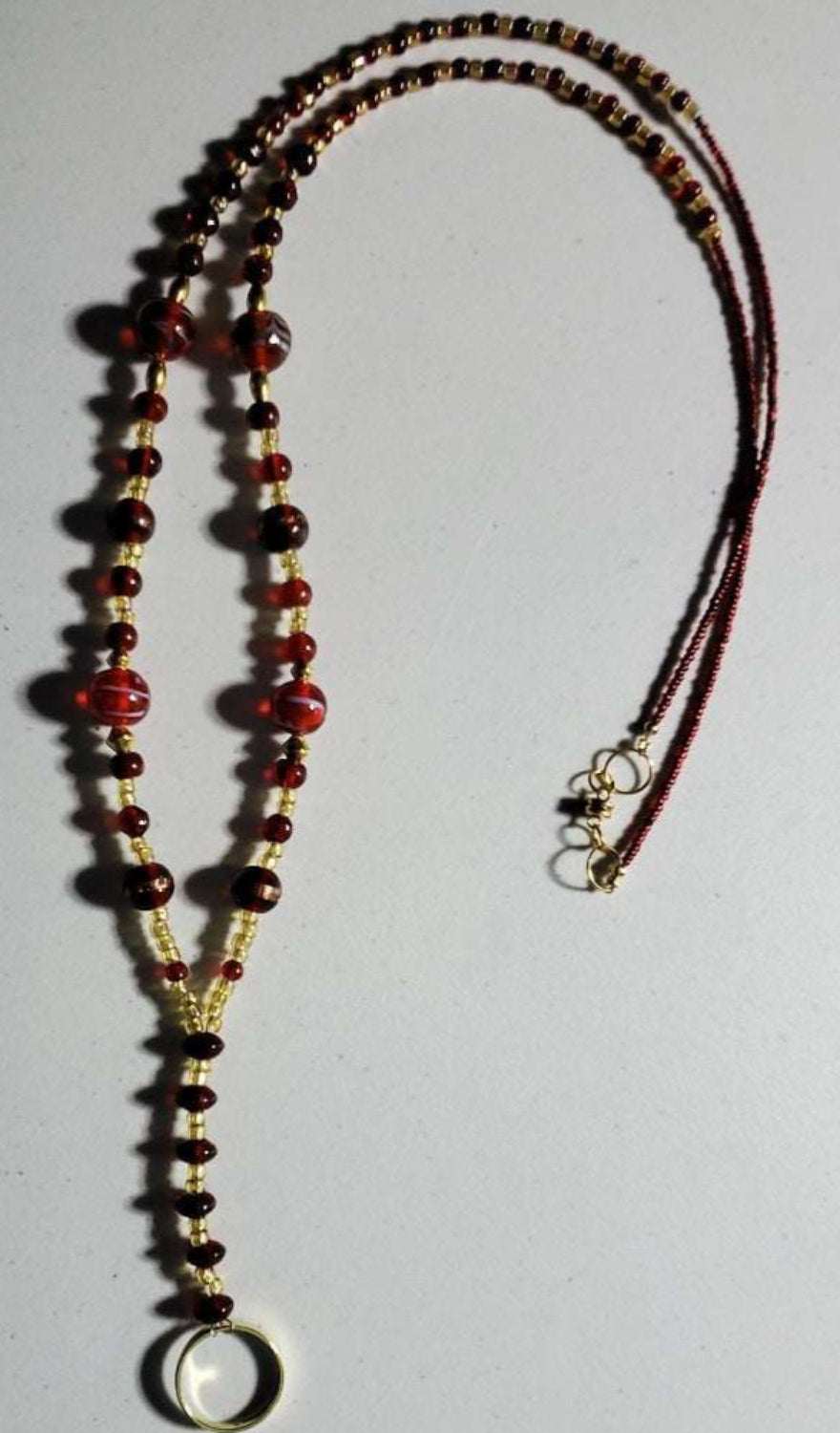 Thorneapple Designs - Wholesale Halskettinghanger - Rode draagkoord0